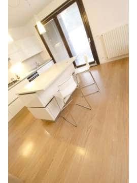 Vernice per parquet poliuretanica da 0,75 a 5 litri